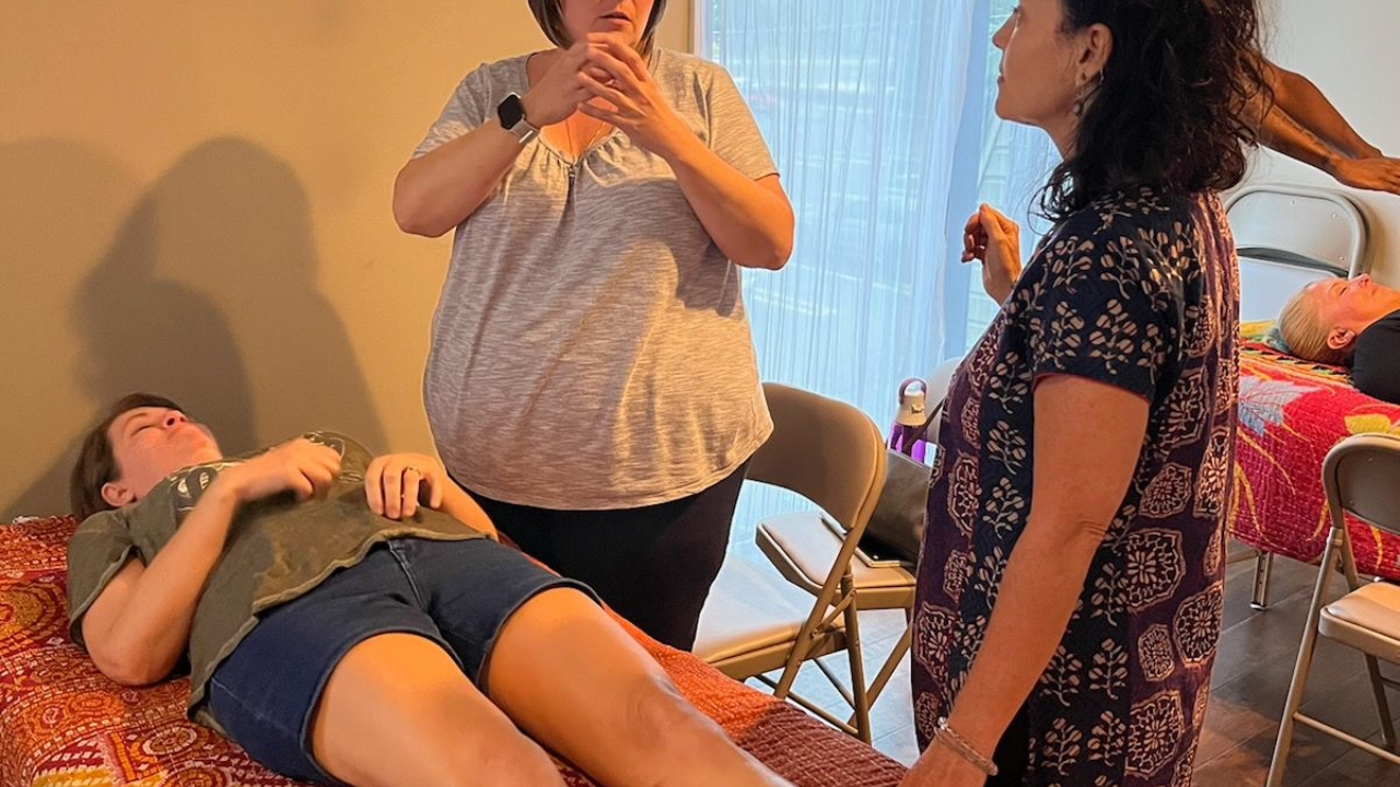 Learn the Basics of Reiki  by Donna Lakes